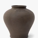 Reading Vase