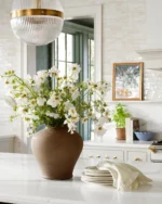 Reading Vase - Image 3