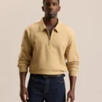 ESSENTIAL QUARTER ZIP SWEATSHIRT