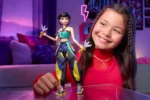 KPop Demon Hunters Boneca Zoey - Image 2